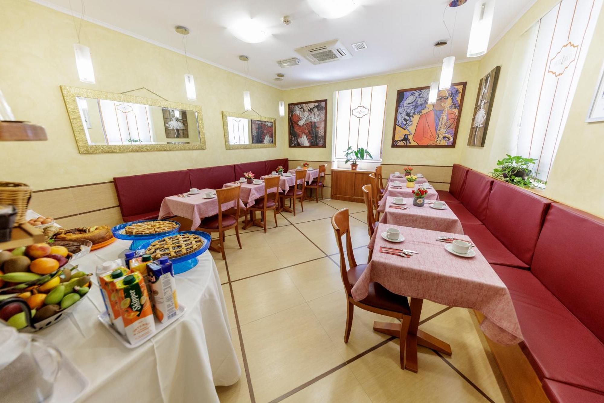 Hotel Lirico Roma Eksteriør bilde