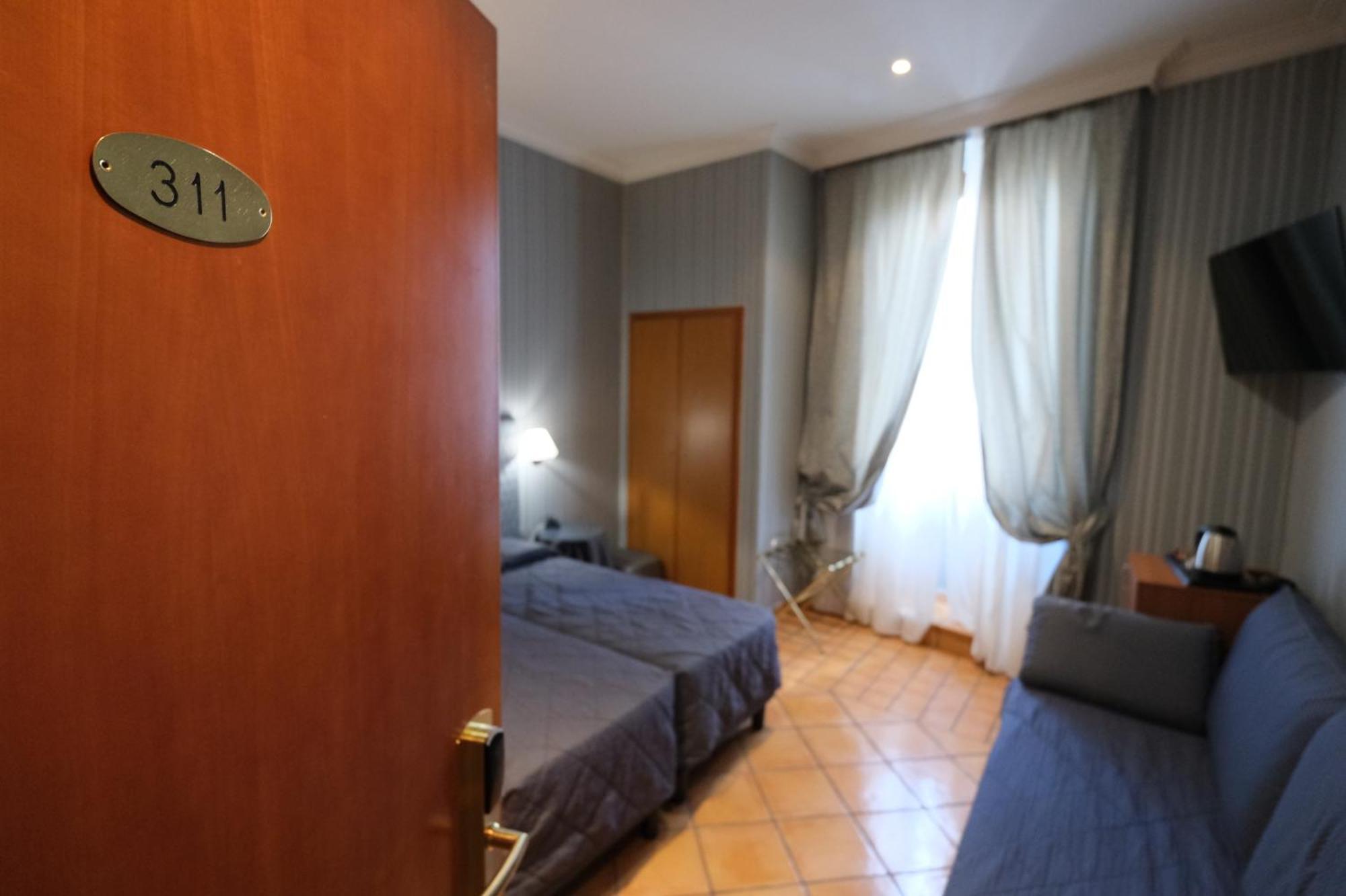 Hotel Lirico Roma Eksteriør bilde